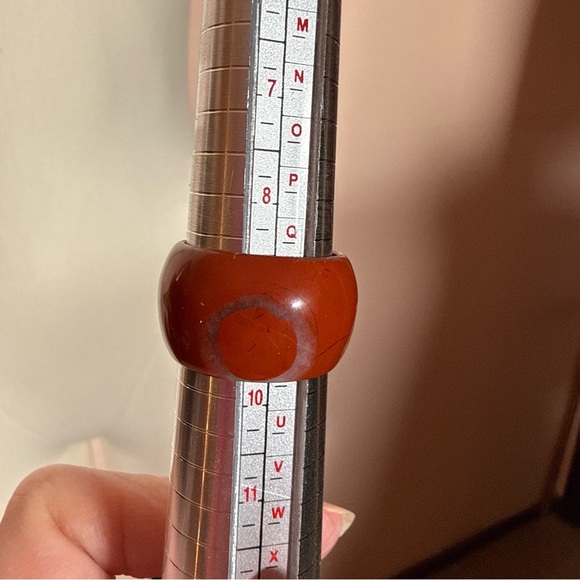 Vintage carnelian and white quartz Solid Stone Wide Band Ring - Picture 5 of 16